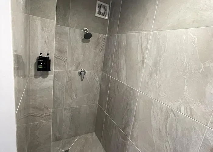 3-bedroom House, Unit A 別荘 ロトルア